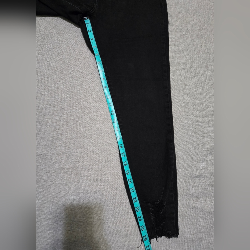 PISTOLA Black Distressed Skinny Jeans Frayed Hem Size 32 - Picture 12 of 14
